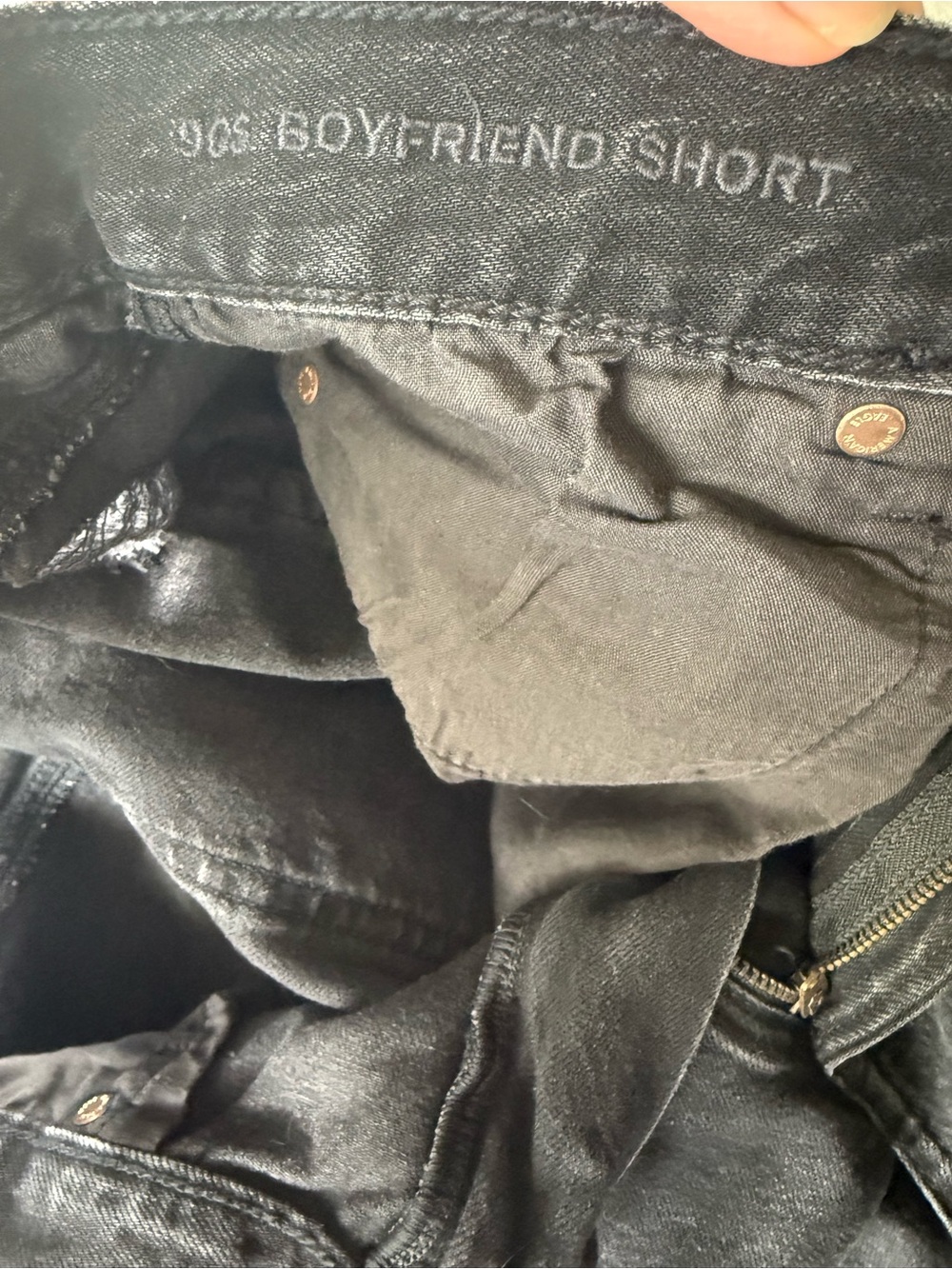 American Eagle Outfitters 90’s Boyfriend Black Distressed Denim Jean Shorts Sz 8 - Picture 3 of 15